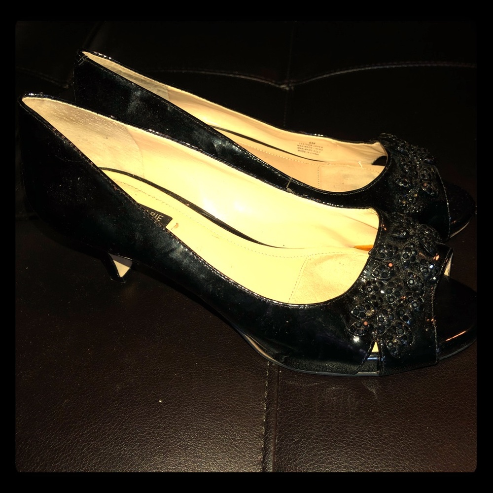 Alex Marie size 6- very comfortable shoes